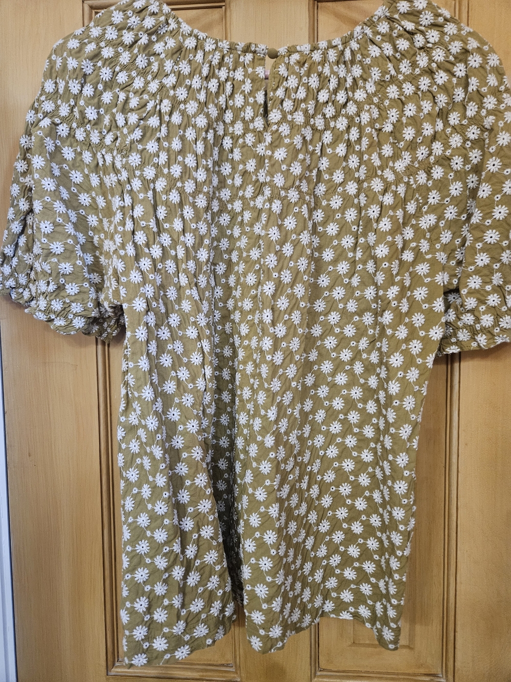 Madewell Olive Green Daisy Print Puff Sleeve Blouse